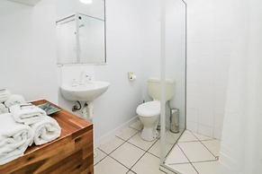 Sandcastles 1770 Motel & Resort