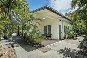 Sandcastles 1770 Motel & Resort