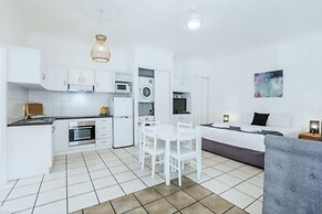 Sandcastles 1770 Motel & Resort