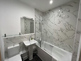 100 Kings Road by House of Fisher