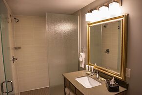 Country Inn & Suites by Radisson, Bemidji, MN