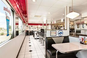 Travelodge by Wyndham Santa Teresa