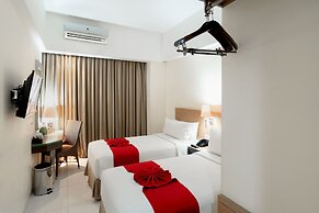 Atrium Premiere Hotel