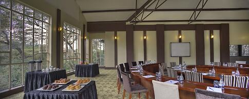 West Wood Hotel