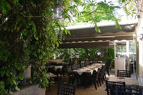 Hotel du Moulin à Vent Gerland