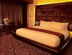 Maleewana Hotel & Resort