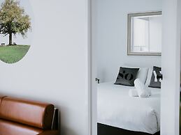 SoYa Apartment Hotel