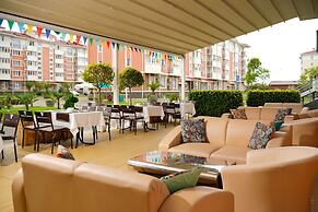 Barkhatnye Sezony Ekaterininsky Kvartal