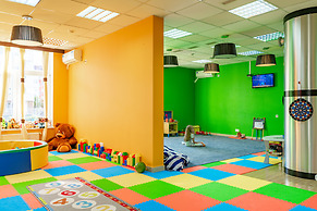 Barkhatnye Sezony Ekaterininsky Kvartal