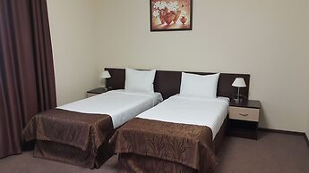 Barkhatnye Sezony Ekaterininsky Kvartal