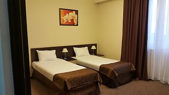 Barkhatnye Sezony Ekaterininsky Kvartal