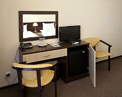 Barkhatnye Sezony Ekaterininsky Kvartal