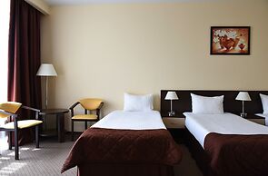 Barkhatnye Sezony Ekaterininsky Kvartal