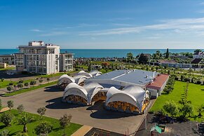 Barkhatnye Sezony Ekaterininsky Kvartal