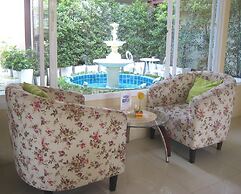 C2 Residence Boutique Hotel