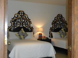 Hosting House Express