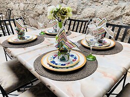 Hosting House Express