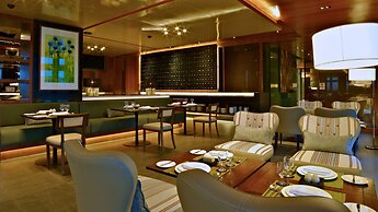 Emerald Palace Hotel