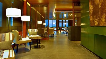 Emerald Palace Hotel