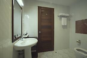 Emerald Palace Hotel