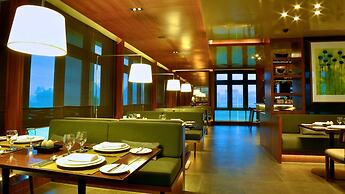 Emerald Palace Hotel