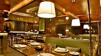 Emerald Palace Hotel