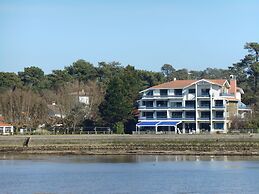 Le Pavillon Bleu