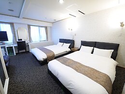 U Community Hotel