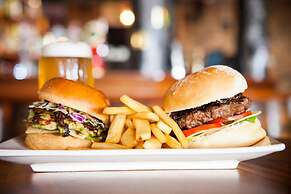 Nightcap at Morwell Hotel