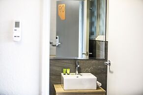 Nightcap at Sylvania Hotel