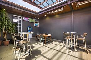 Nightcap at Sylvania Hotel