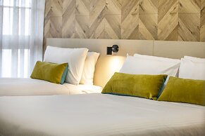 Nightcap at Sylvania Hotel