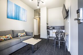 Nightcap at Sylvania Hotel