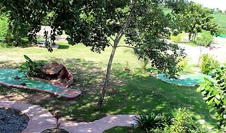 Mirabel Resort & Mini Golf