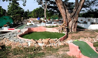 Mirabel Resort & Mini Golf