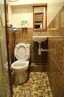 Everest Inn Guest House