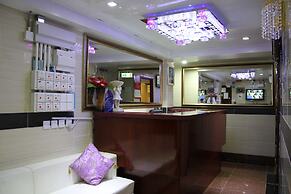 Everest Inn Guest House