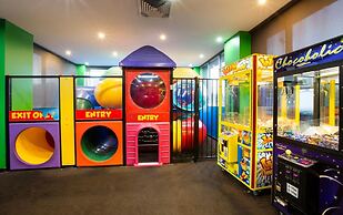 Nightcap at Gateway Hotel