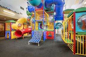 Nightcap at Monash Hotel