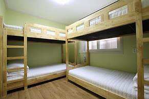 Namu Guesthouse - Hostel