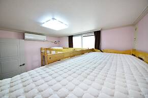 Namu Guesthouse - Hostel
