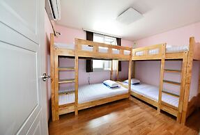 Namu Guesthouse - Hostel
