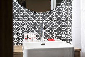 Nightcap at Rex Hotel