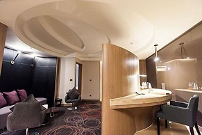 City Suites - Kaohsiung Chenai