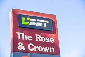 Nightcap at Rose & Crown Hotel