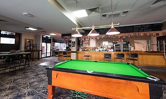 Nightcap at Rose & Crown Hotel