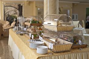Amici Grand Hotel