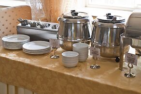 Amici Grand Hotel