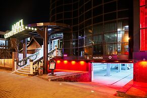 Amici Grand Hotel