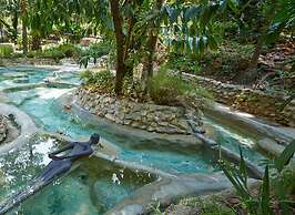 Wareerak Hot Spring & Wellness